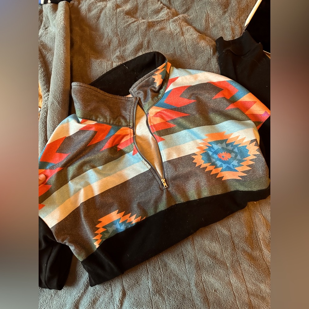 Aztec pullover size small